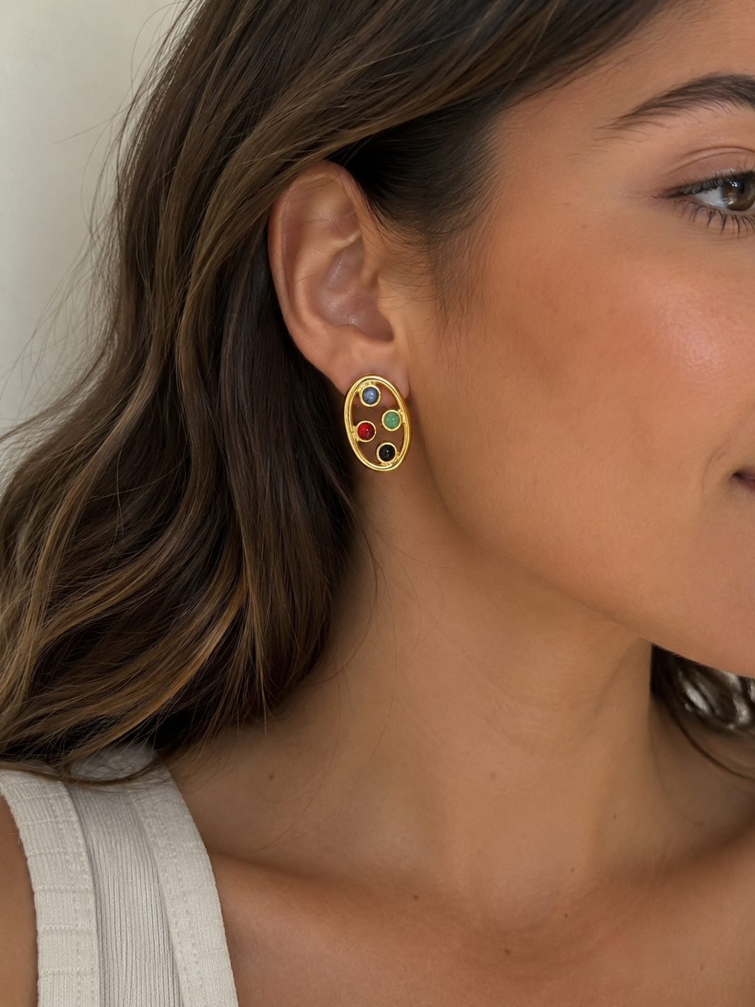 OVAL STONE EARRINGS