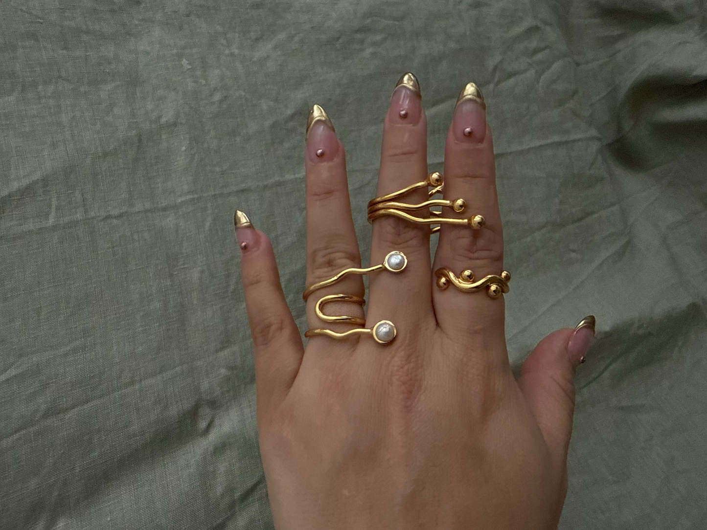 CURVEZ SPIRAL DUO PEARL RING